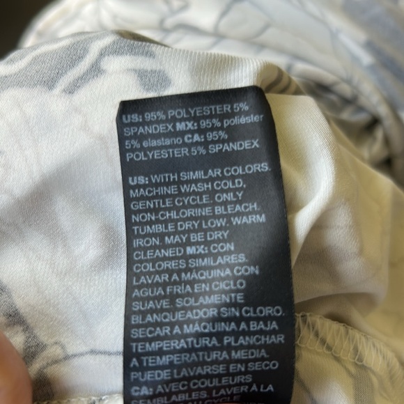 White House Black Market Black and White Floral Midi Dress - Picture 10 of 13